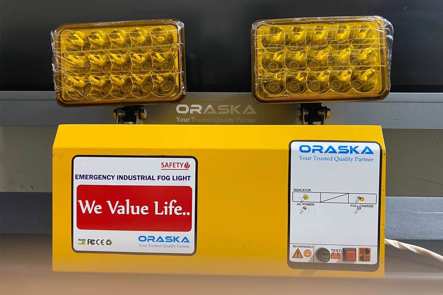 ORASKA NR12V90W Emergency Fog Light 90W Yellow 100m Long Range Beam 2 pcs 12V-9AH Battery World's Best Quality Light in Bangladesh