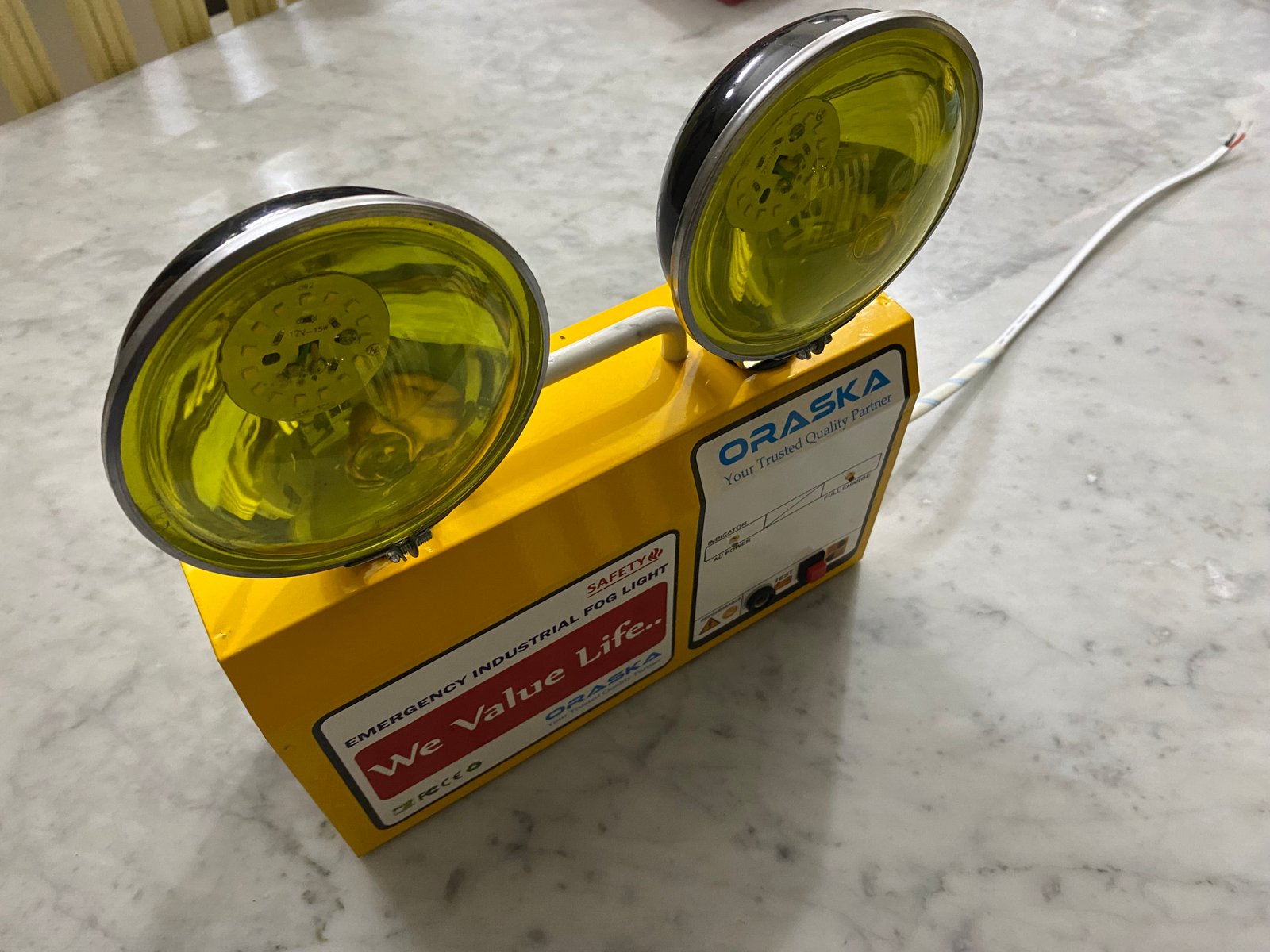 img/oraska-emergency-fog-light-30w-yellow-led-long-backup-battery-operated_Fog_Light_Price_Bangladesh_China_Fog_Light_Worlds_Best_Fog_Light_6876d9af92c2b.JPG